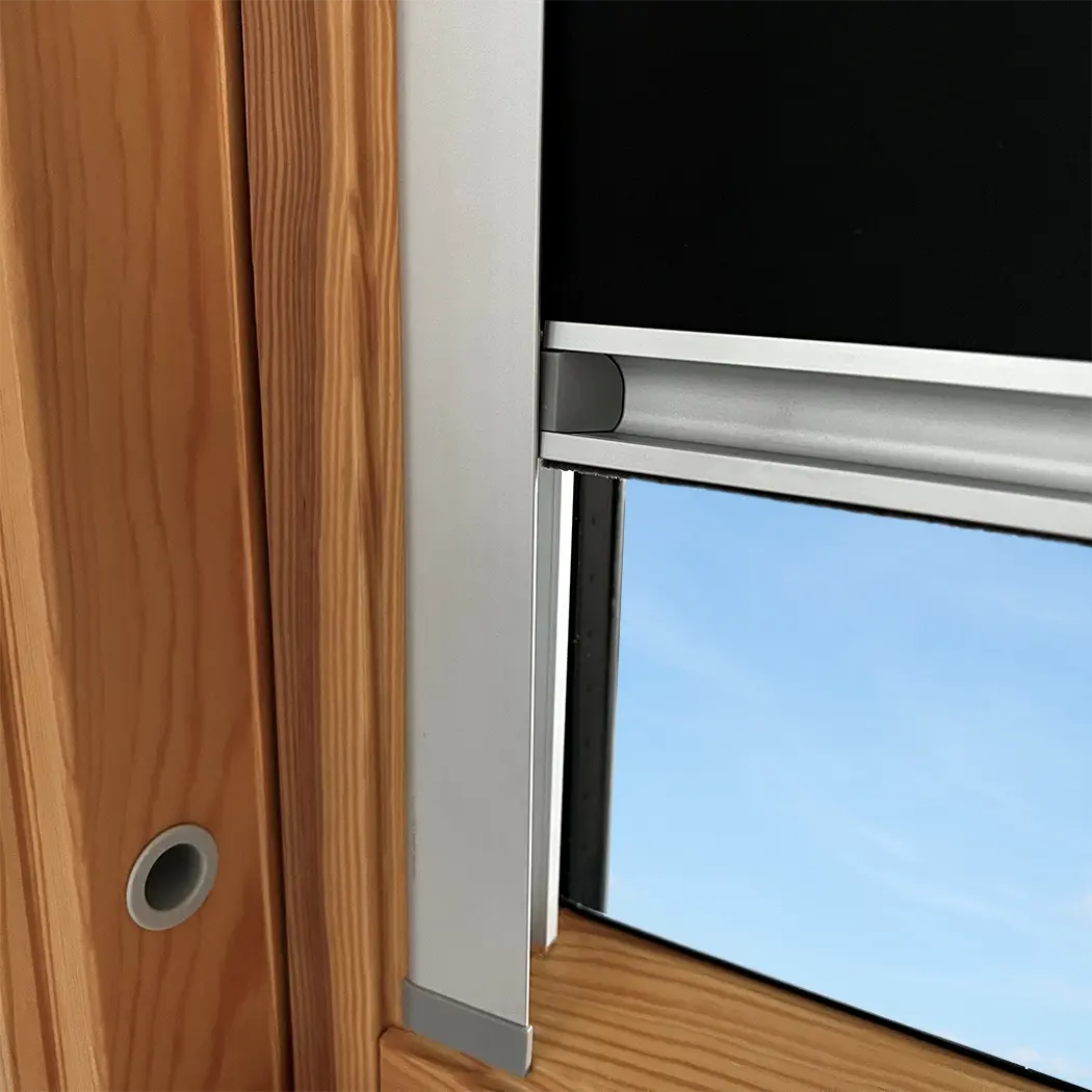 Verduisterend dakraam rolgordijn: Volledig op maat! - Afbeelding 5